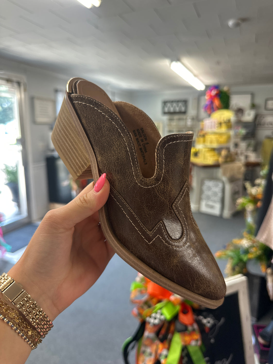 Tan Crackle Saloon Mule Heels