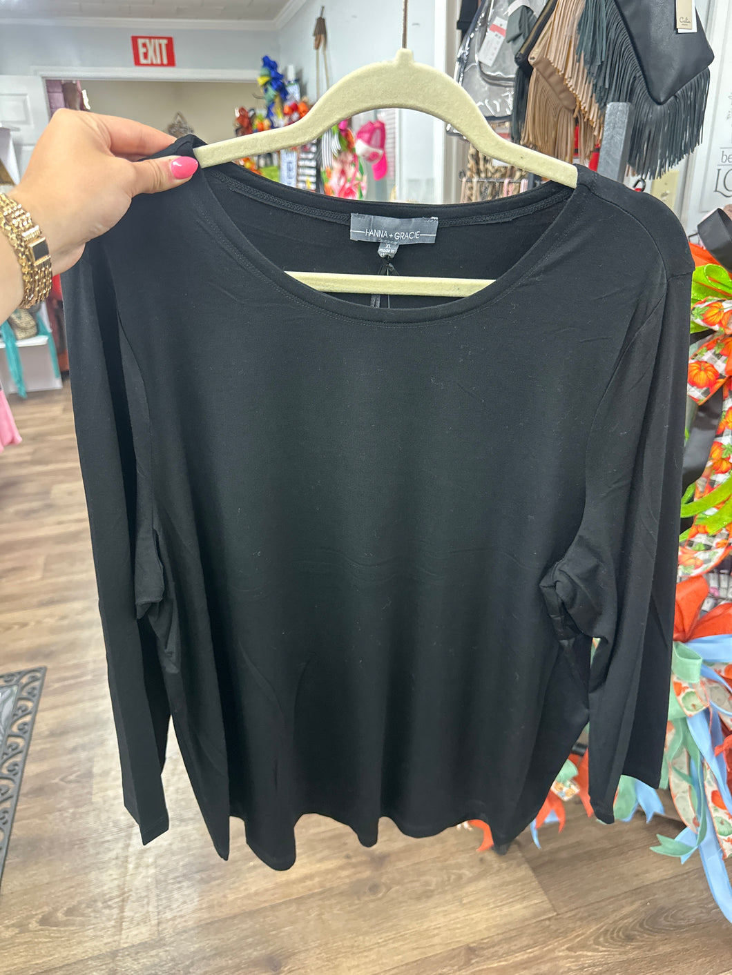 Gracie Basic in Black