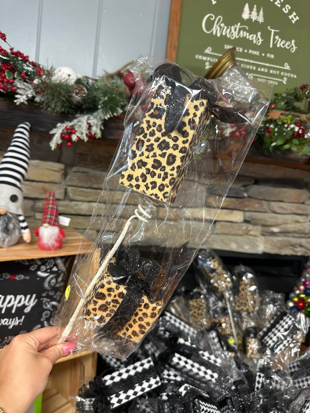 Cheetah Present Christmas Picks